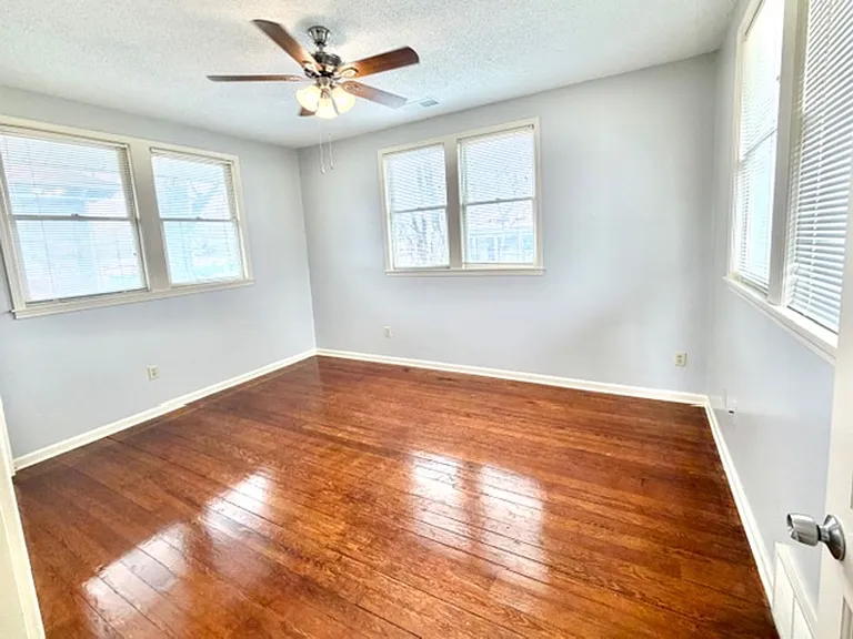 2532 Sam Cooper Blvd — Photo 12