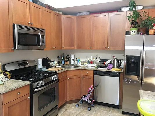 Sold by Advisors Realty Inc | media 13