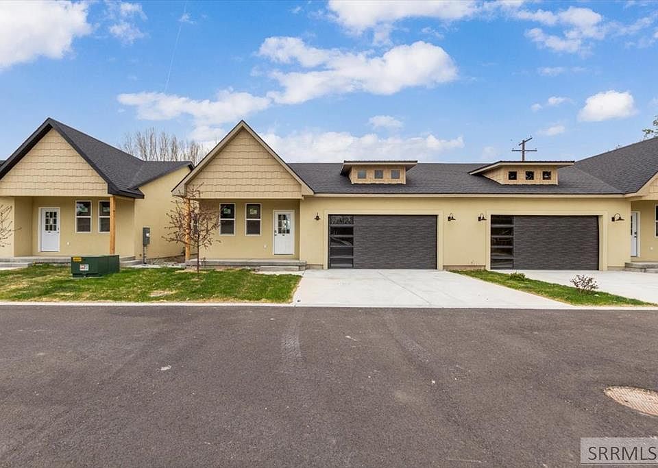 1st image of 163 Olive Ln