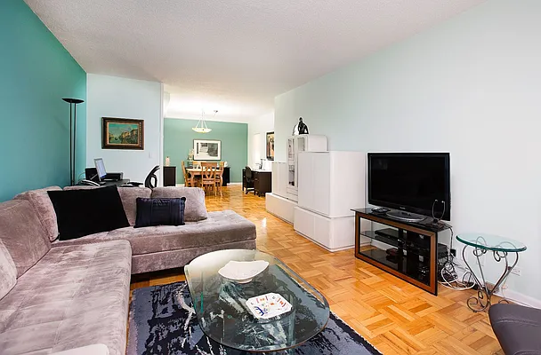 Sold by Keller Williams NYC | media 10