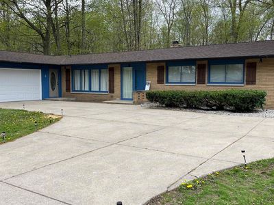 536 Widener Ln, South Bend, IN, 46614