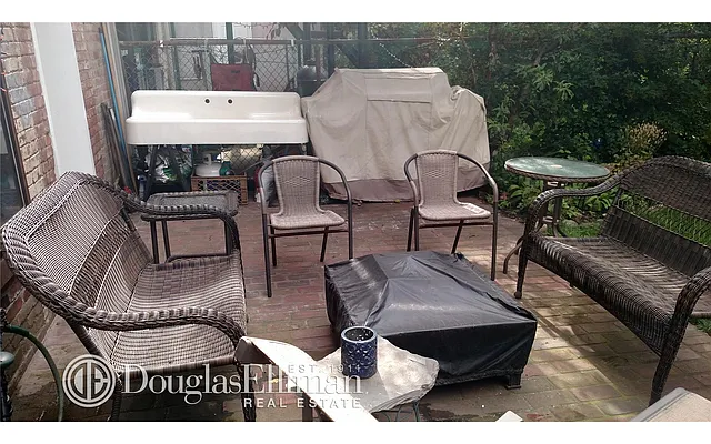 Rented by Douglas Elliman | media 10