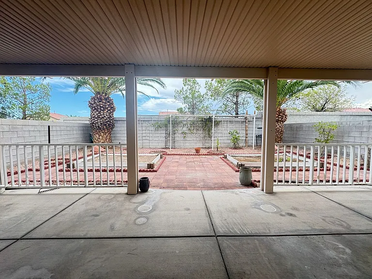 9783 Ocotillo Falls Ave — Photo 28