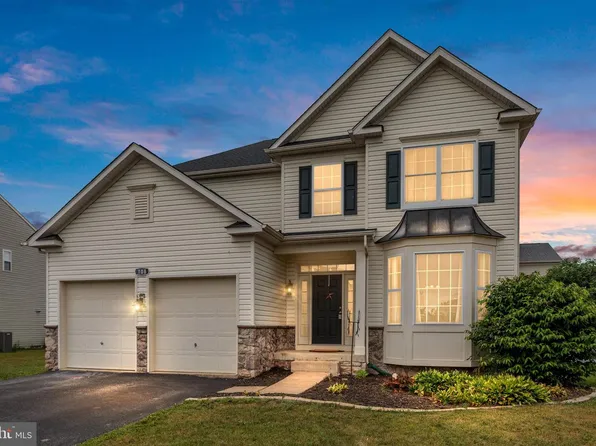 108 Glasgow Ct, Stephens City, VA 22655