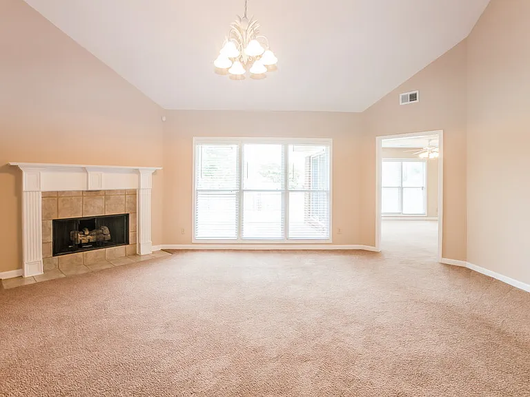 10198 Woodland Hills Dr — Photo 14