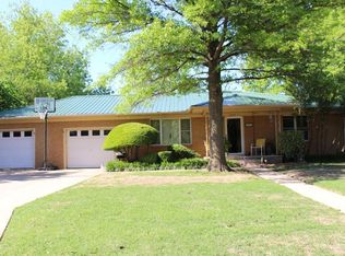 205 E Choctaw St, Marlow, OK 73055