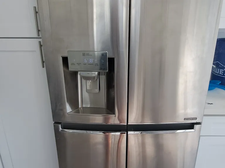 Awesome 4 door fridge.