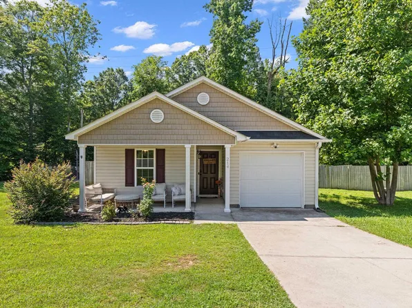 214 Old Timber Rd, Woodruff, SC 29388
