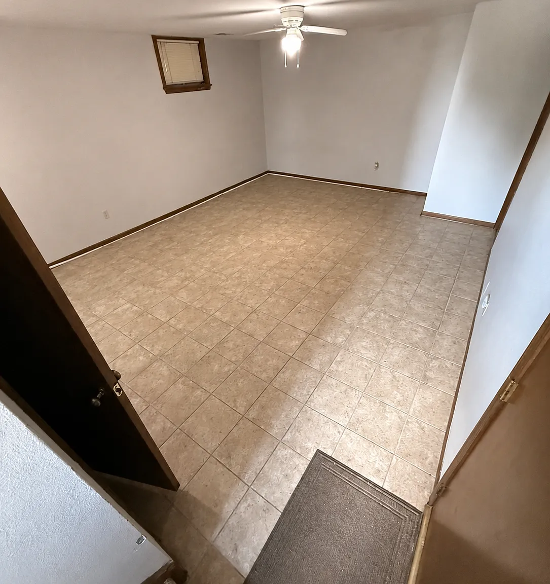 2 bed, 1.5 bath, $1,600 — Photo 3