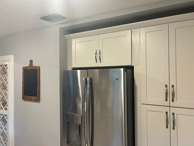 3108 W Marlin Ave — Photo 4