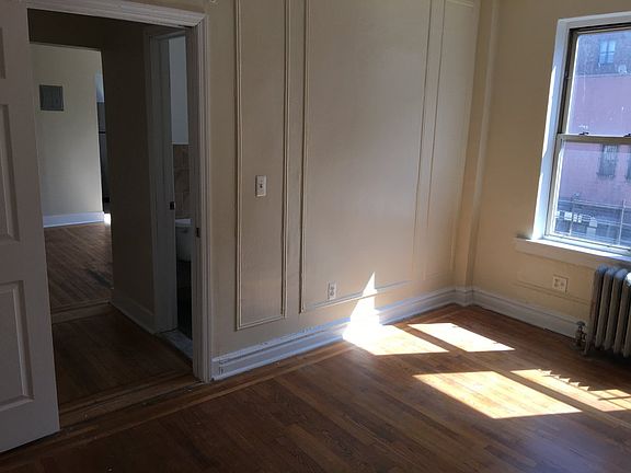 5th image of 703 W 184th St APT 3B