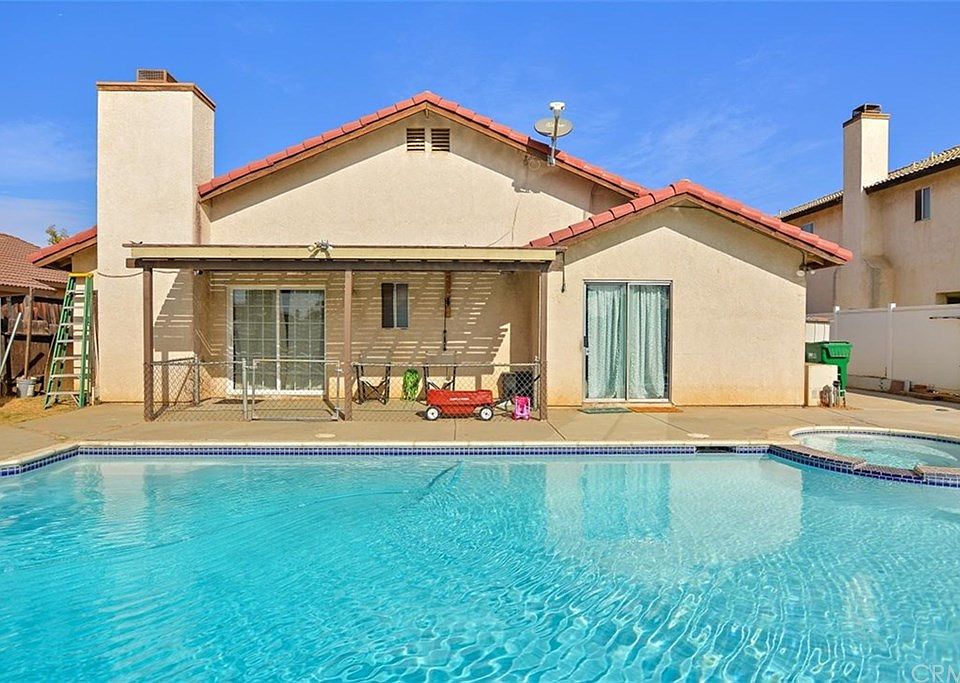 1st image of 26171 Ferndale Ct