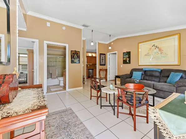 9681 Javert Street, Boynton Beach, FL 33436