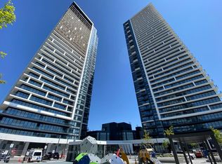 18 Water Walk Dr #909, Markham, ON L3R 6L5