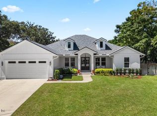 807 Davis St, Neptune Beach, FL 32266