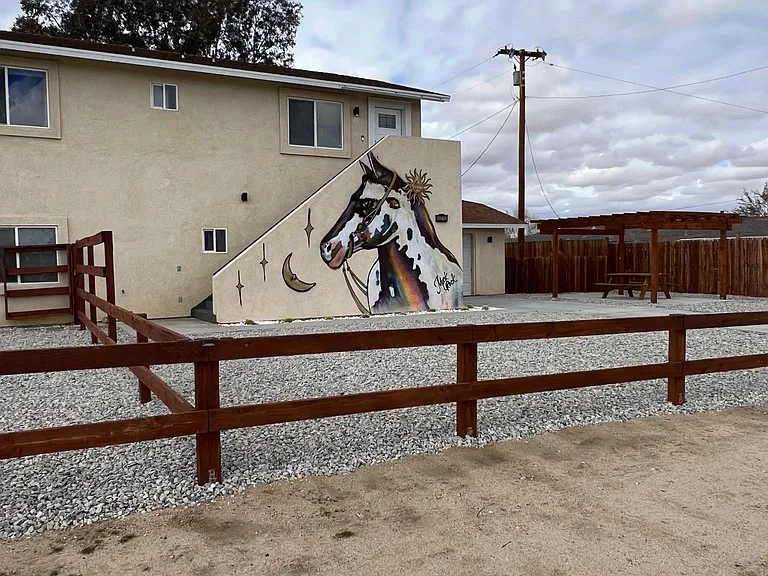 61786 Desert Air Rd #B — Photo 13