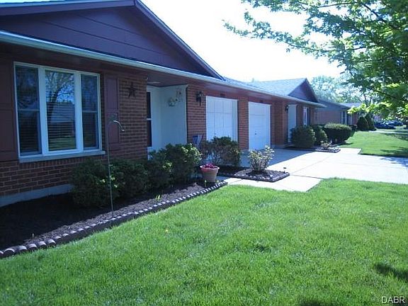 2nd image of 990 Princewood Ave