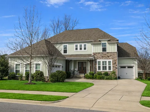 412 Brierley Dr, Apex, NC 27523