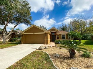 15403 Lake Bella Vista Dr, Tampa, FL 33625