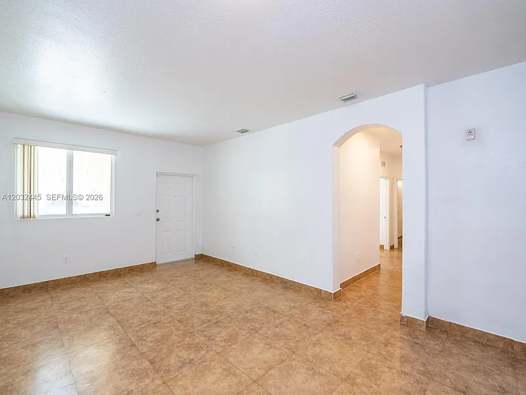 1663 SE 27th Dr #108 — Photo 7