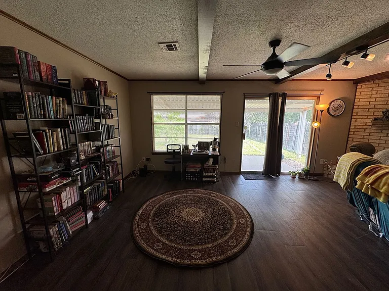 901 Rambler Dr — Photo 13