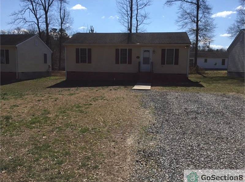 1st image of 238 N Oak Ave