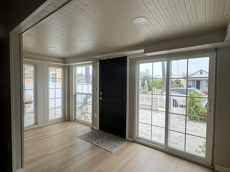 1982 Olive Ave #1 — Photo 4
