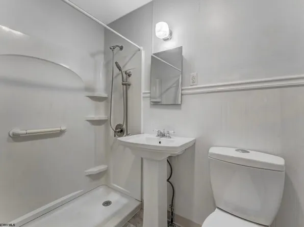 617 Bounds Cir, Westover, WV 26501
