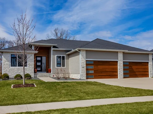 4852 159th St, Urbandale, IA 50323