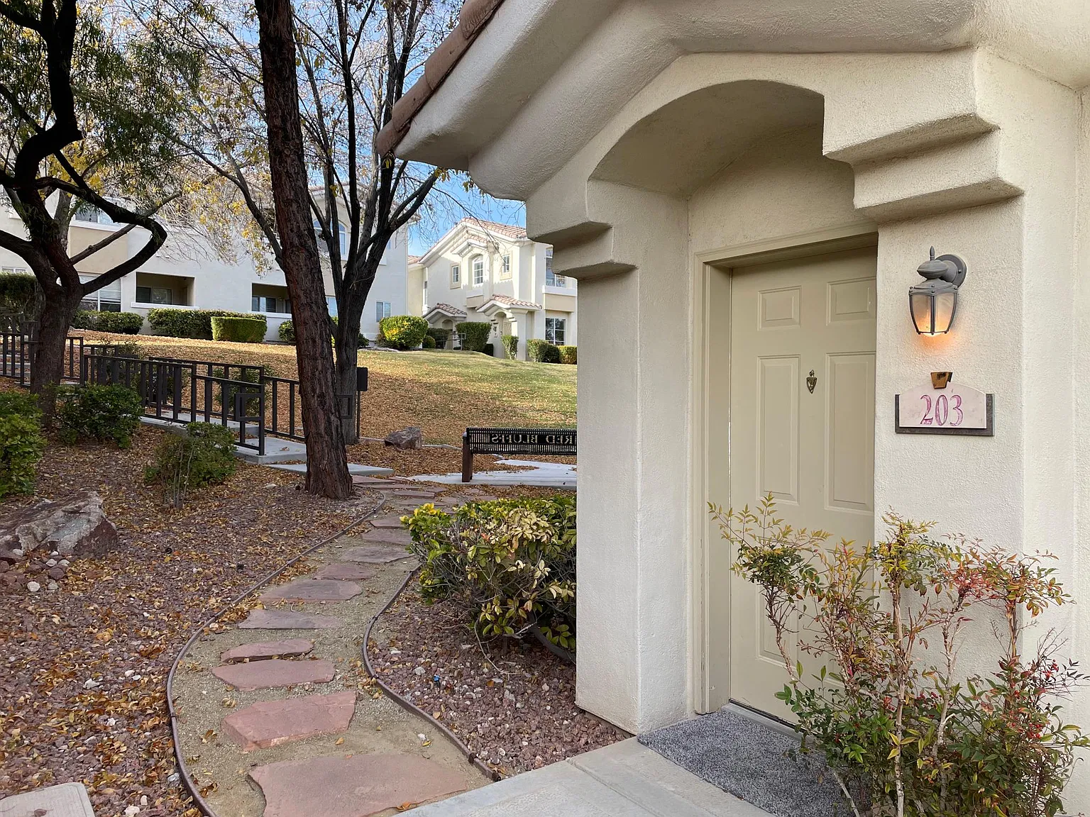 2 bed, 1263 sqft, $1,800 — Photo 1