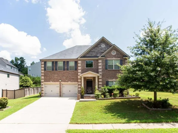 1166 Vienna Ct, Hampton, GA 30228