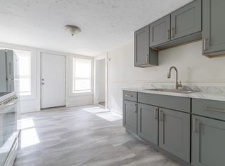 30 Chestnut St APT 1, Fitchburg, MA 01420