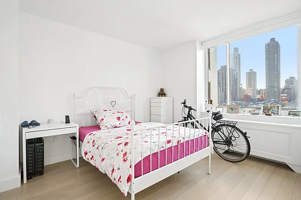 Rented by Douglas Elliman | media 20