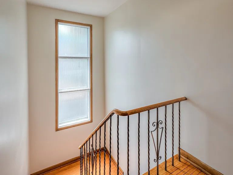 85 Greenlaw Ave — Photo 21