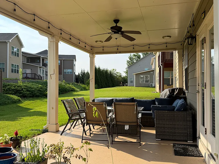 4435 Egret Ave — Photo 40