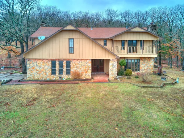 12655 Bristlecone Rd, Henryetta, OK 74437