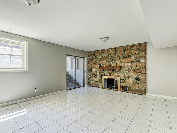 Downstairs family room in fully finished basement