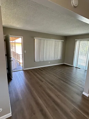 120 E Wilken Way Photo 1