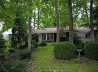 16 Hawick Rd, Inwood, WV 25428