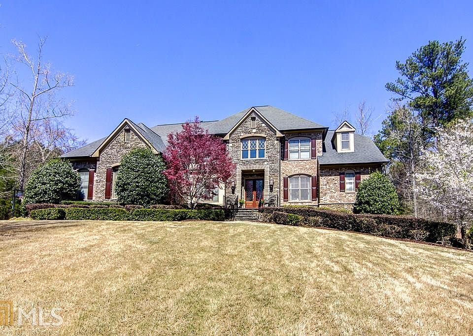 1st image of 525 Westbourne Dr
