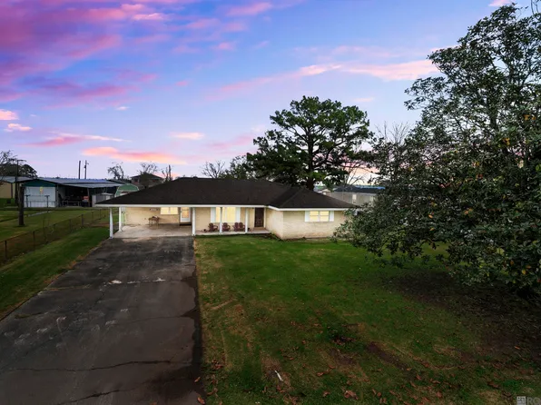 25525 Summer St, Plaquemine, LA 70764