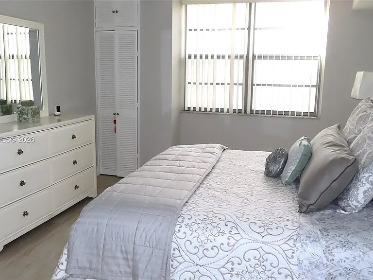 5701 Collins Ave #803 — Photo 13