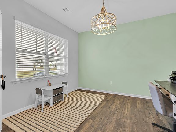 4th image of 603 Bayridge Rd