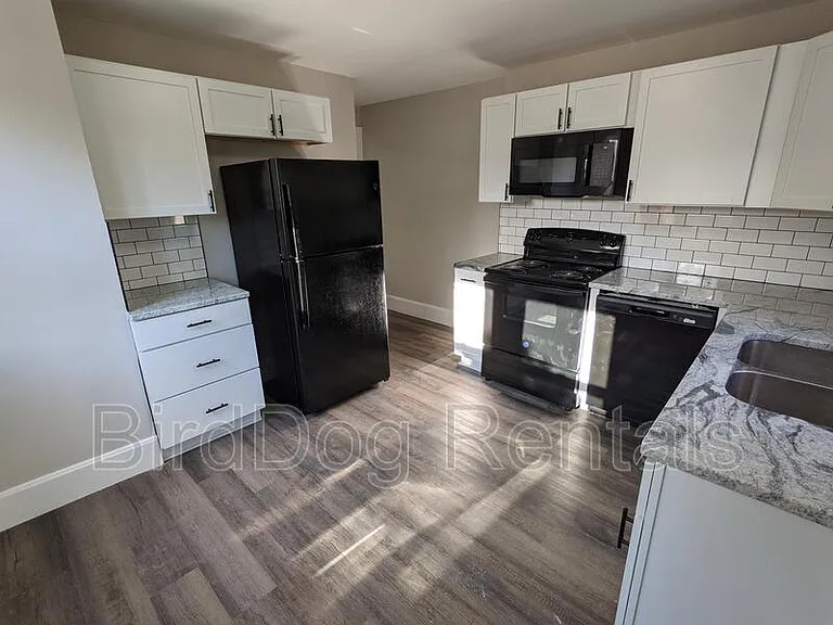 2735 Sutton Ave — Photo 8