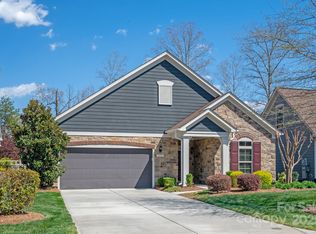 1128 Avalon Pl, Matthews, NC 28104