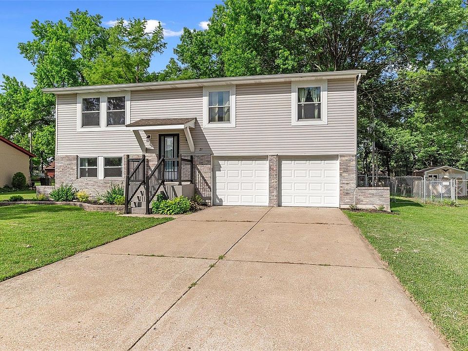 21 W Ofallon Dr, O Fallon, MO 63366 | Zillow