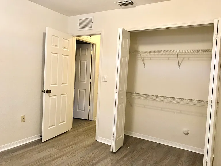 8875 SW 220th Ln — Photo 5