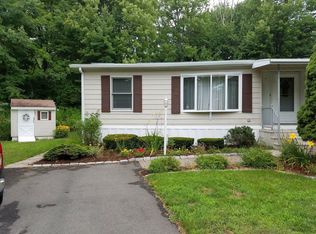 20 Lakeside Dr, Plymouth, CT 06782