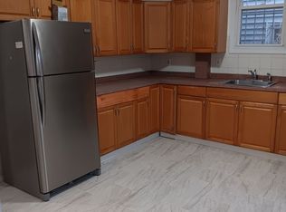 Beautiful two bedroom apartment in Newark, Newark, NJ 07107