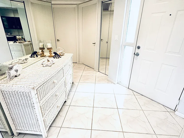 5442 Firenze Dr #G — Photo 11